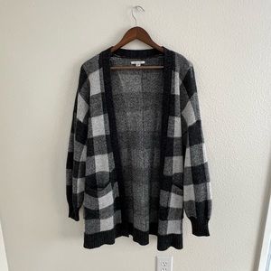 American Eagle Plaid Cardigan Size XL
